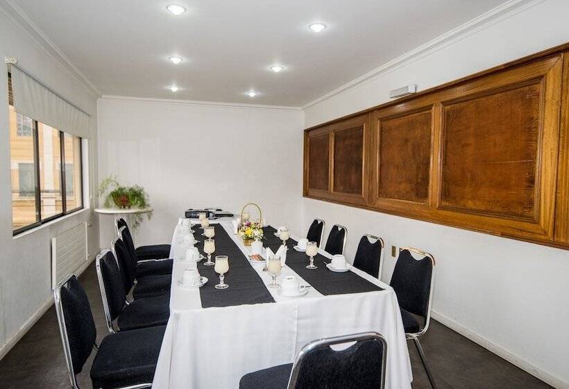 בית מלון כפרי Aitue