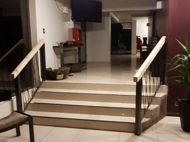 בית מלון כפרי Aitue