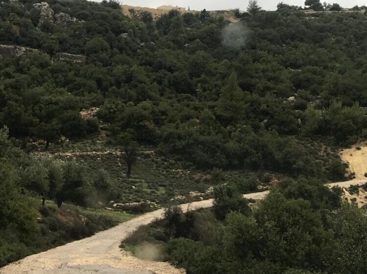 هتل Ajloun