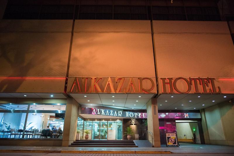 호텔 Alkazar