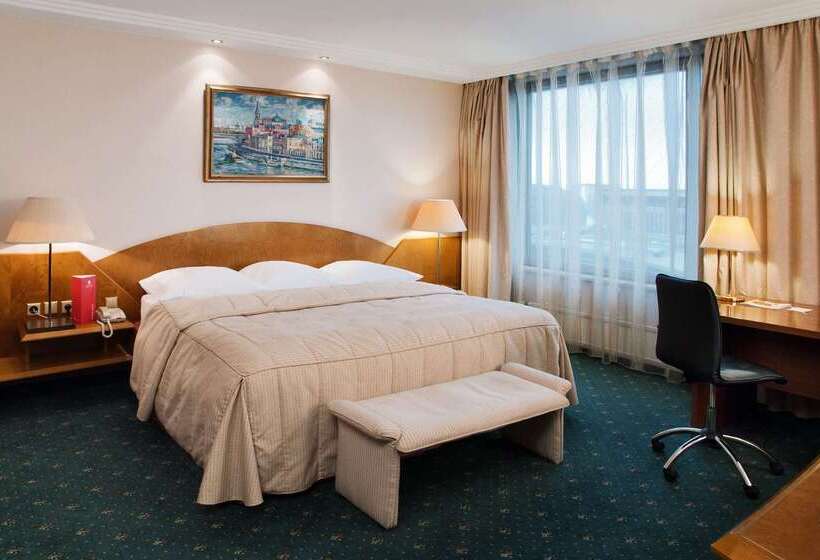 Azimut Hotel Olympic Moscow