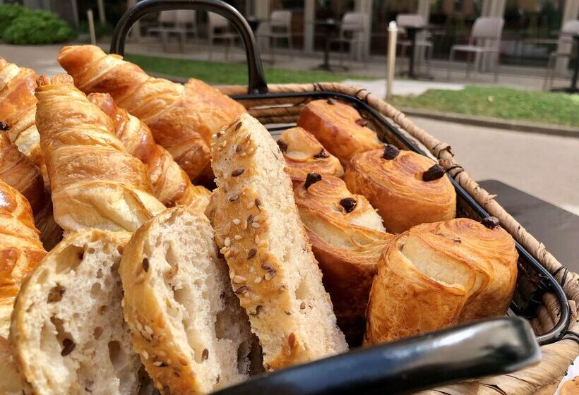 酒店 Campanile Lyon Centre Part Dieu