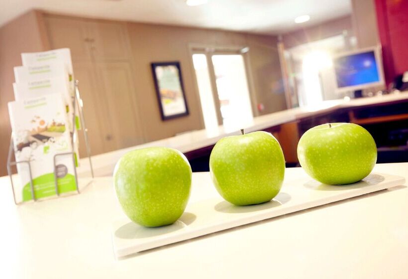 호텔 Campanile Versailles Buc