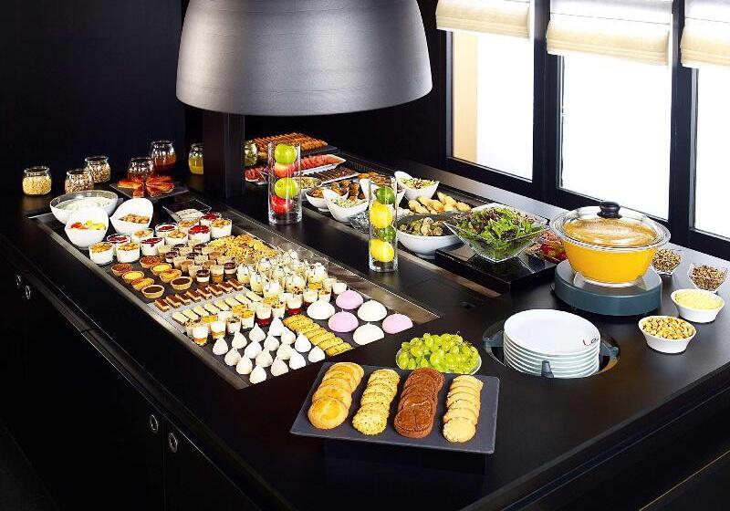 호텔 Campanile Versailles Buc