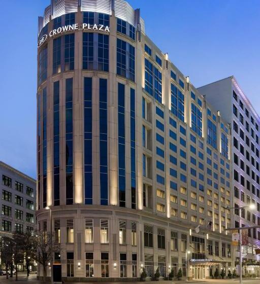 هتل Crowne Plaza Cleveland At Playhouse Square, An Ihg