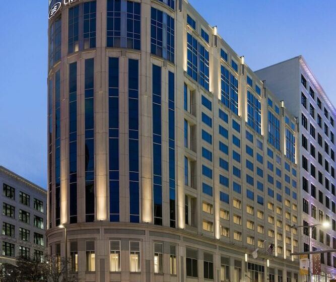 호텔 Crowne Plaza Cleveland At Playhouse Square, An Ihg