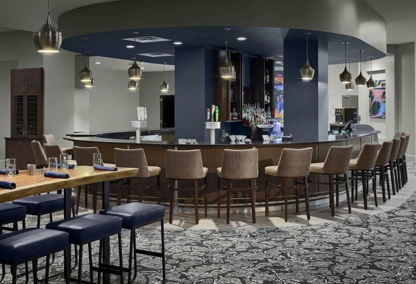 ホテル Doubletree By Hilton San Antonio Downtown