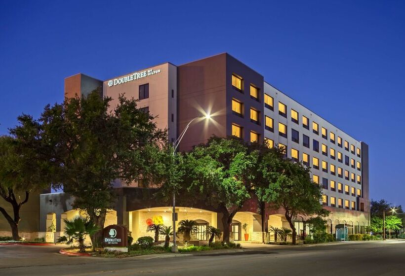 ホテル Doubletree By Hilton San Antonio Downtown