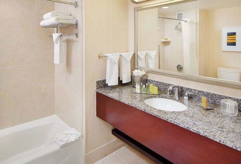 فندق Doubletree By Hilton Los Angeles   Commerce