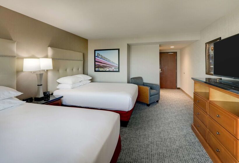 هتل Drury Inn & Suites Phoenix Airport