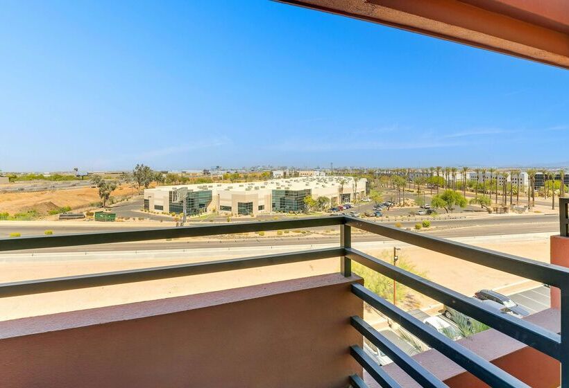 هتل Drury Inn & Suites Phoenix Airport