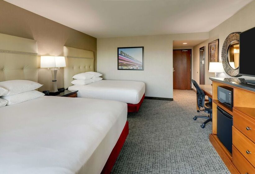 هتل Drury Inn & Suites Phoenix Airport