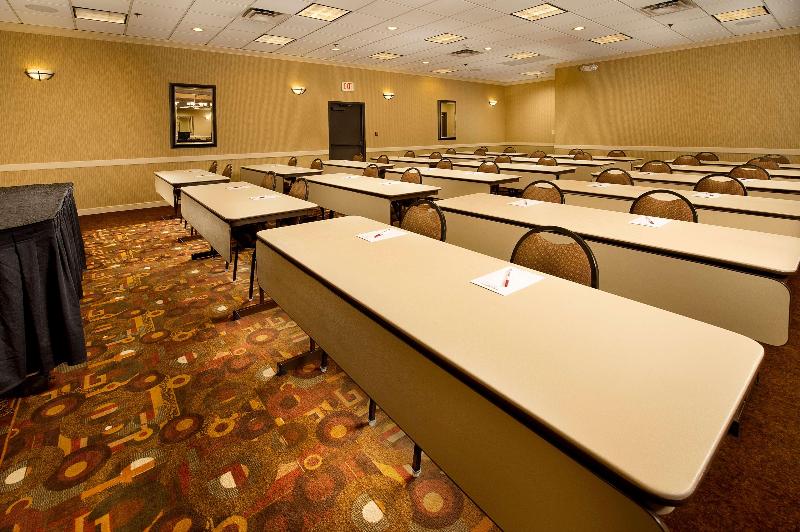 هتل Drury Inn & Suites Phoenix Airport