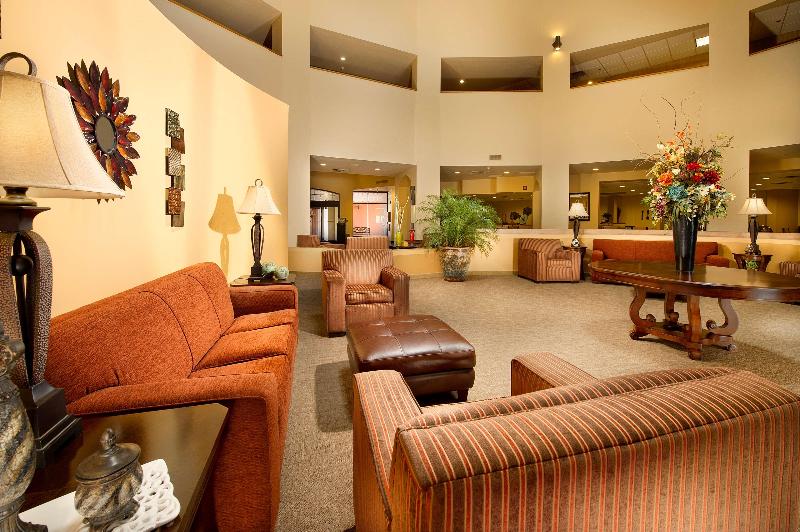 هتل Drury Inn & Suites Phoenix Airport