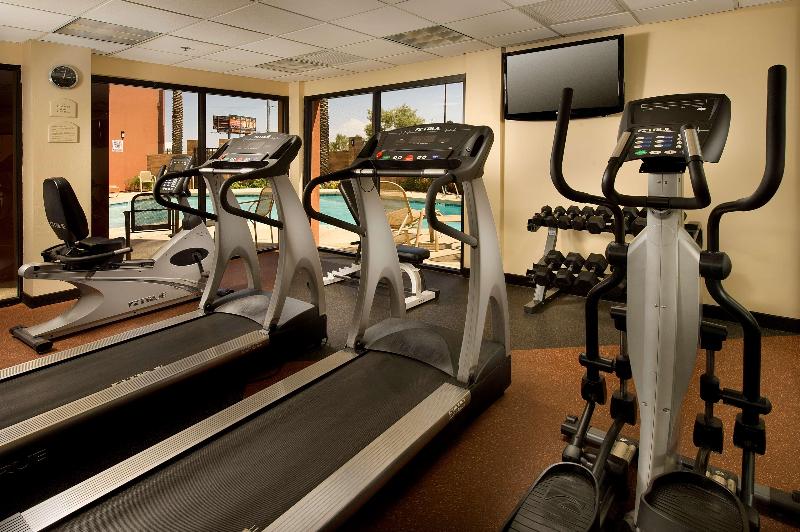 هتل Drury Inn & Suites Phoenix Airport