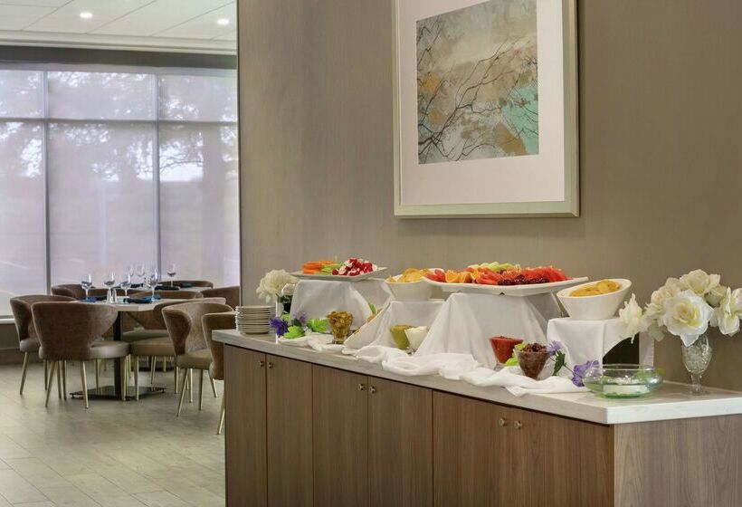 酒店 Embassy Suites By Hilton Montreal Airport