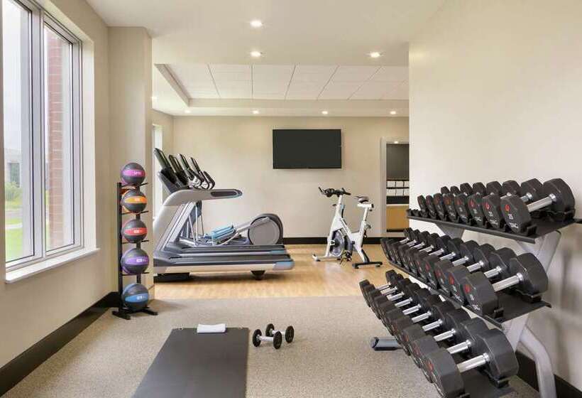 酒店 Embassy Suites By Hilton Montreal Airport