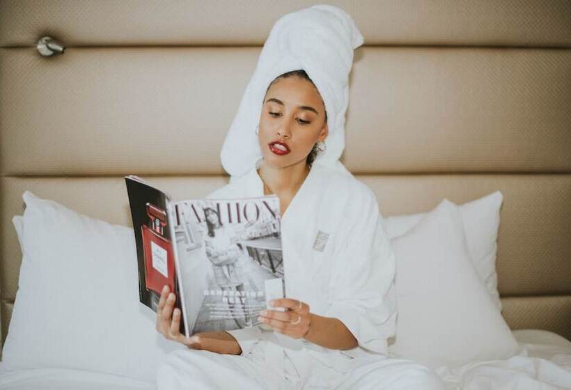 فندق Fairmont Waterfront