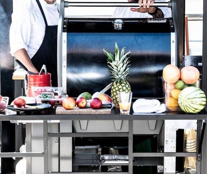 فندق Fairmont Waterfront