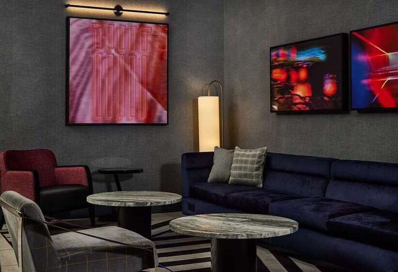 فندق Hilton Kansas City Country Club Plaza