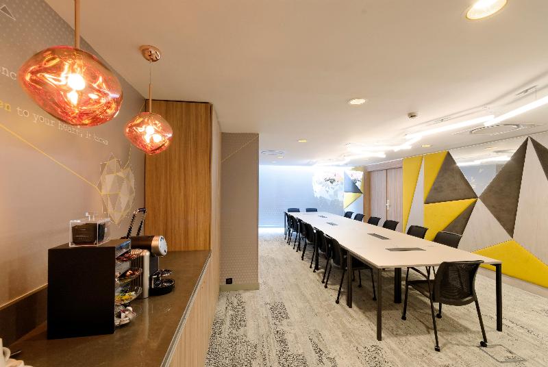 هتل Holiday Inn Reims Centre, An Ihg