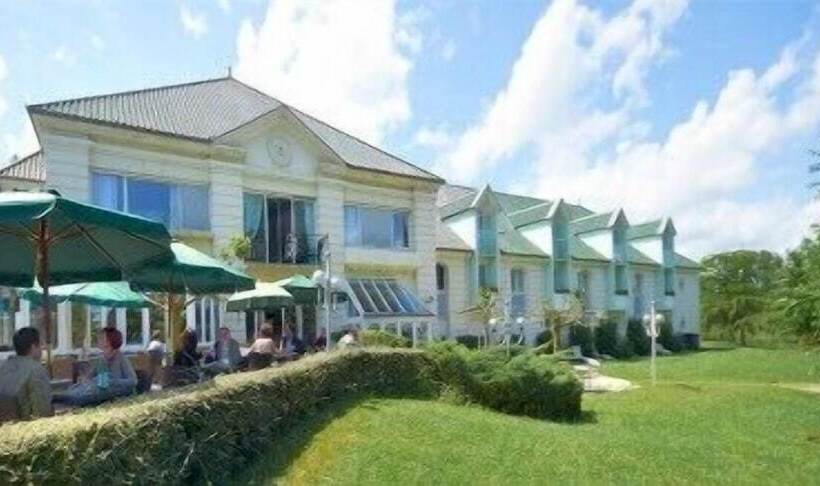 Отель Restaurant Le Rive Gauche