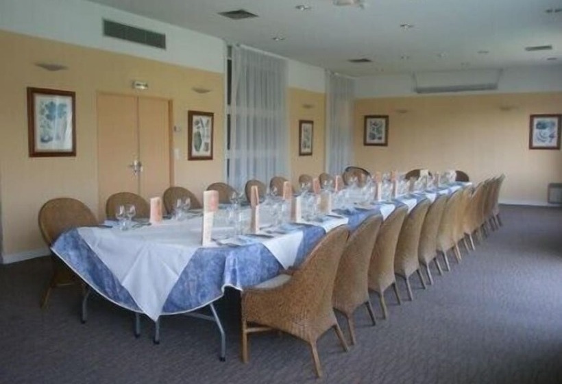 Отель Restaurant Le Rive Gauche