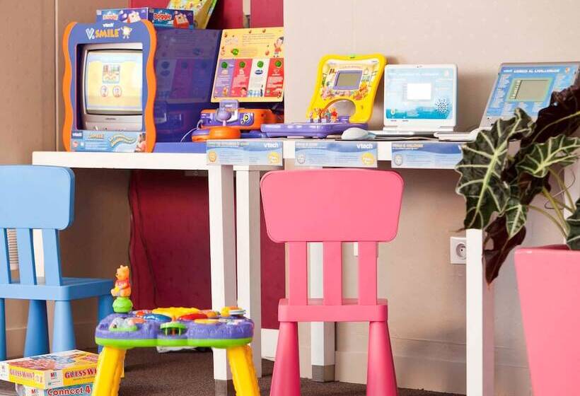 هتل Ibis Styles Bordeaux Centre Mériadeck