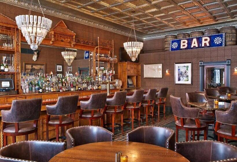 ホテル Jerome, Auberge Resorts Collection