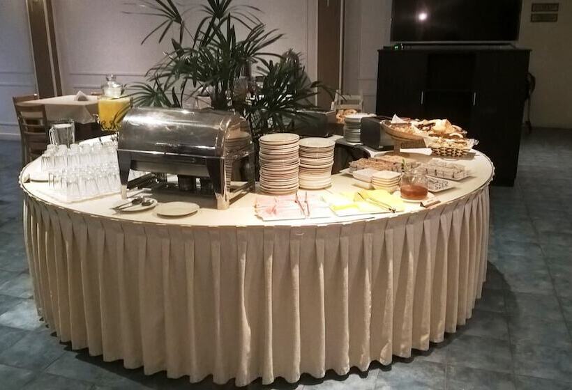 فندق Julio Cesar