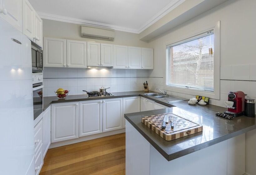 Kimberley Gardens Hotel, Serviced Apartments And Serviced Villas