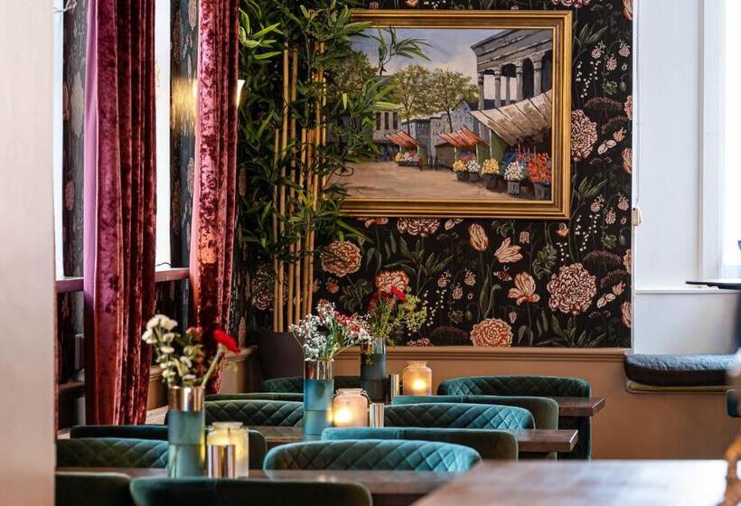 בית מלון כפרי L Arkad