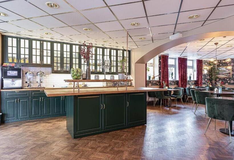 בית מלון כפרי L Arkad