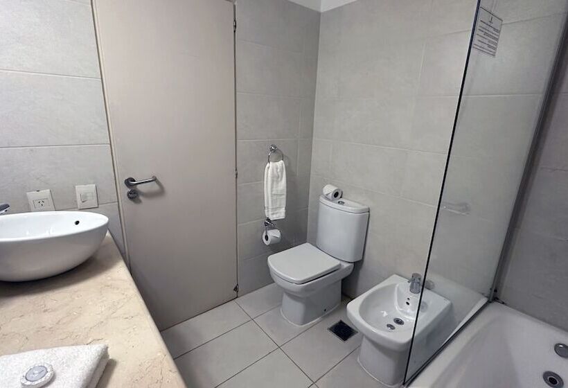 בית מלון כפרי Las Lengas