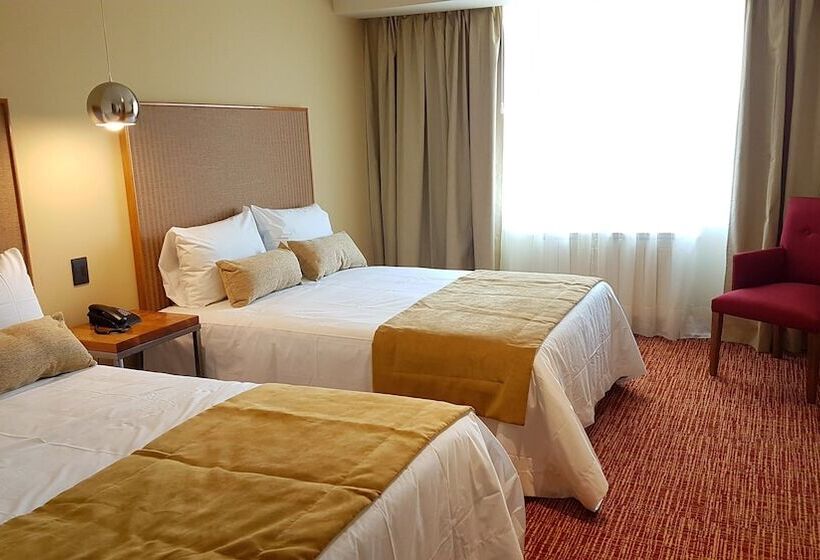 בית מלון כפרי Las Lengas