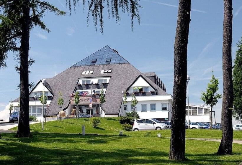Lázeňský Hotel Pyramida