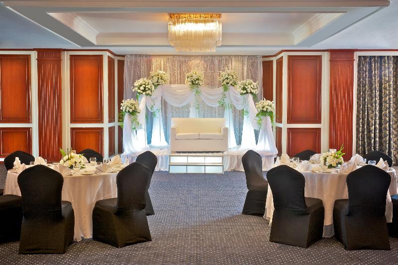 Отель Le Méridien Pyramids  & Spa