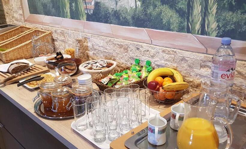 호텔 Les Bastides Saint Paul