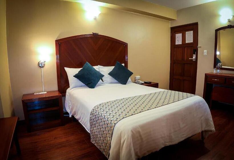 Отель Libertador