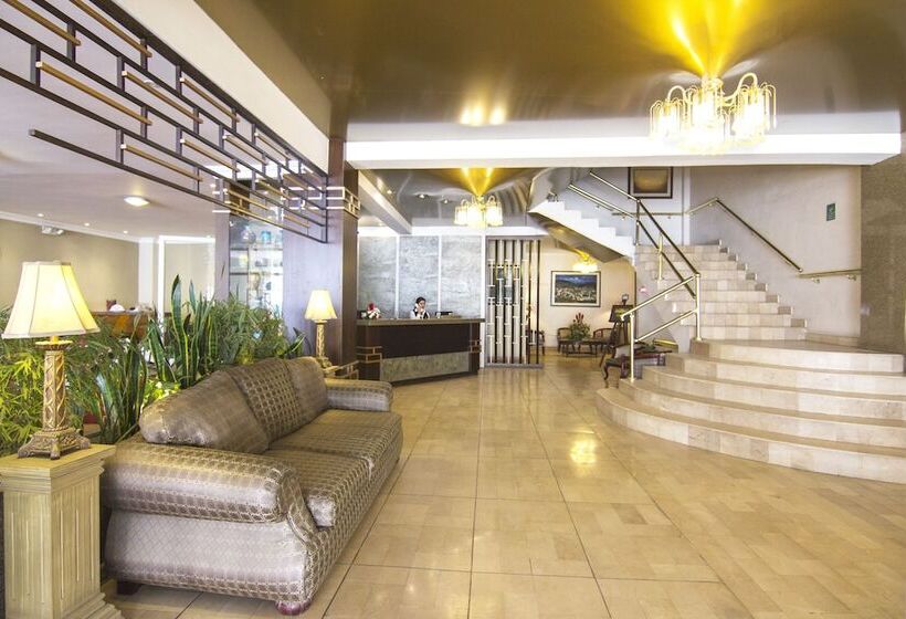 Отель Libertador