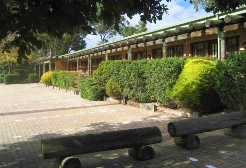 בית מלון כפרי Mahogany Park