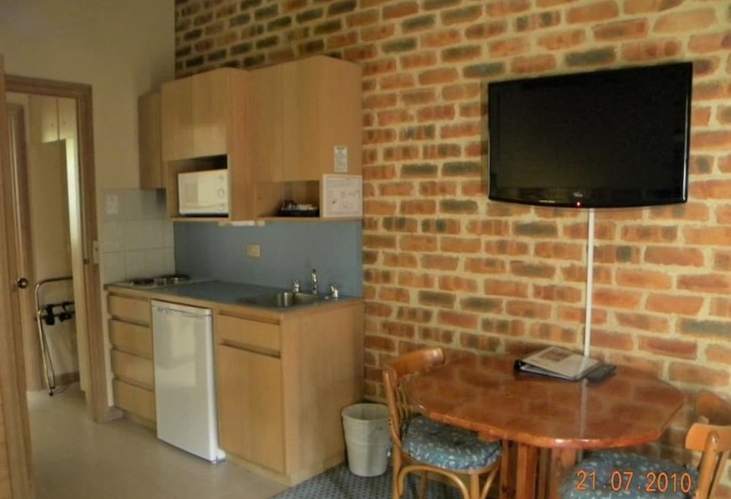 בית מלון כפרי Mahogany Park