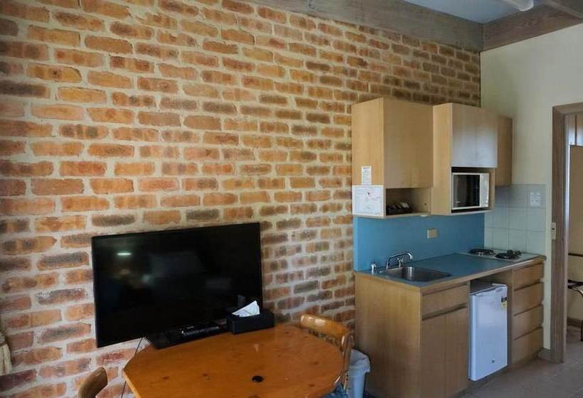 בית מלון כפרי Mahogany Park