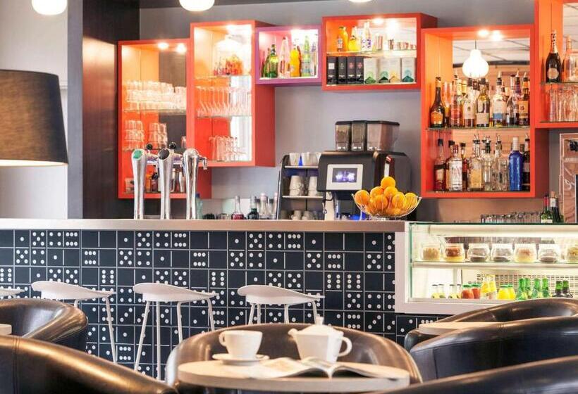 בית מלון כפרי Mercure Marne La Vallee Bussy St Georges