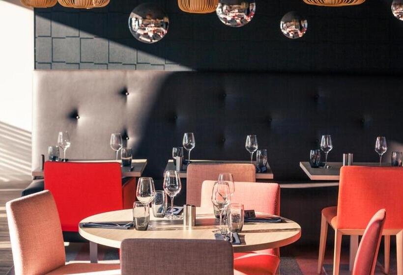 בית מלון כפרי Mercure Marne La Vallee Bussy St Georges