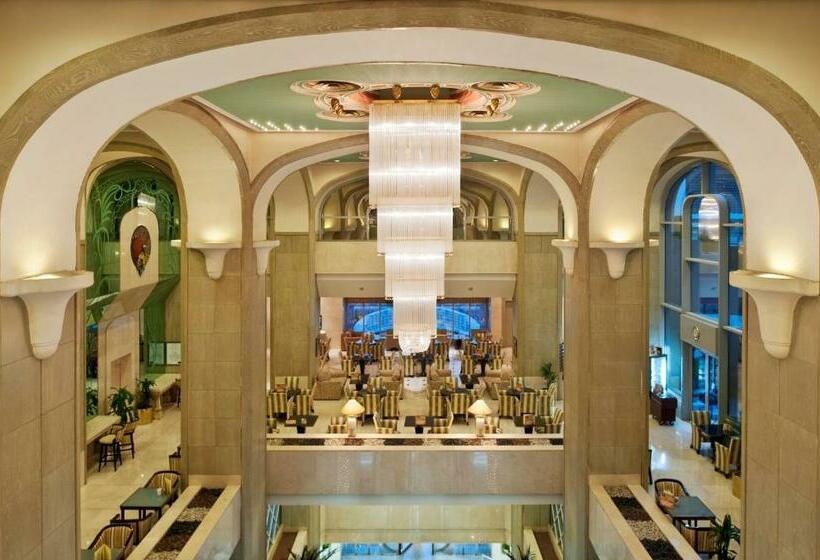 هتل Millennium Plaza Downtown