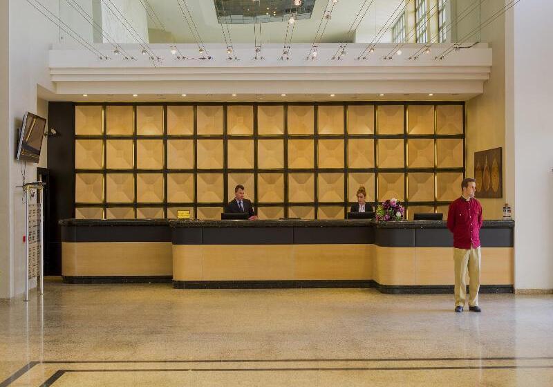 هتل Ozkaymak Falez