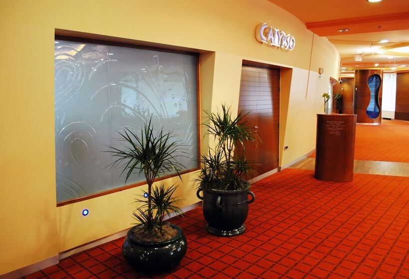 هتل Perla, Resort & Entertainment