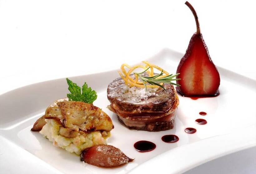 هتل Perla, Resort & Entertainment