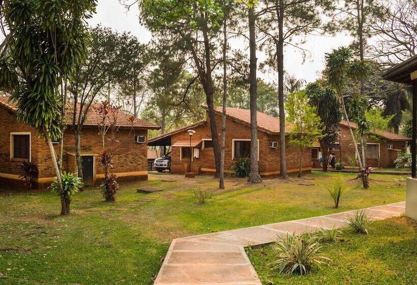 Pirayu Hotel & Resort